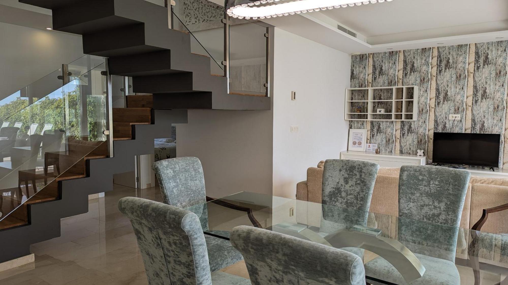 Paradise Beachfront Luxury Villa Ла-Віла-Джойоза Екстер'єр фото
